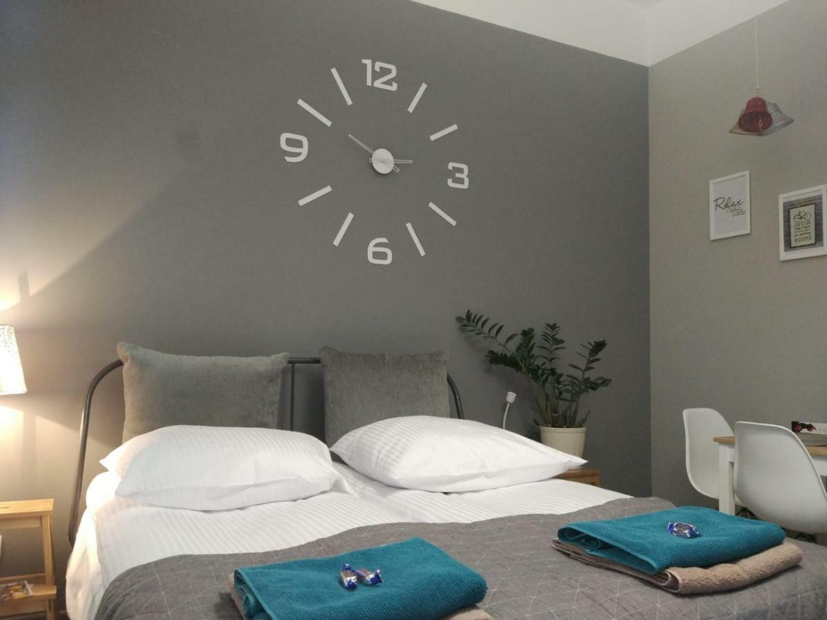 Apartament Easy Stay Center วรอตซวาฟ ภายนอก รูปภาพ